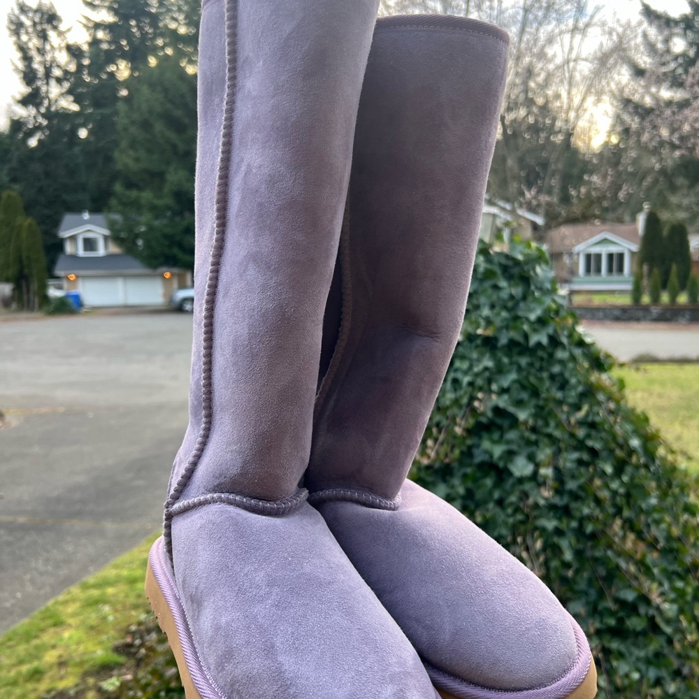 UGG Women's Classic Ultra Tall Colours (Brand New)